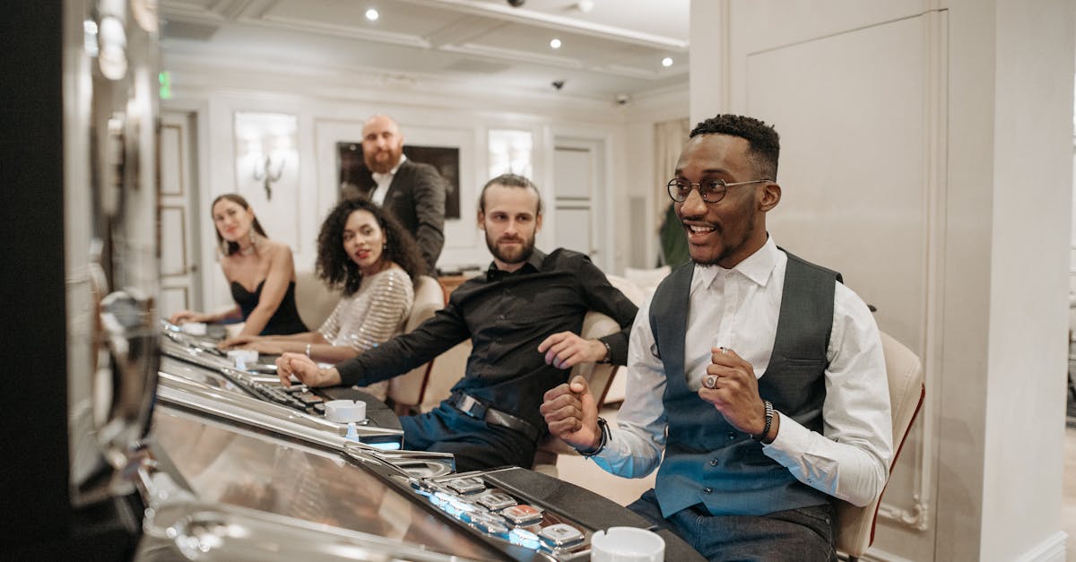 Photos gratuites de #intérieur, activité de groupe, adultes